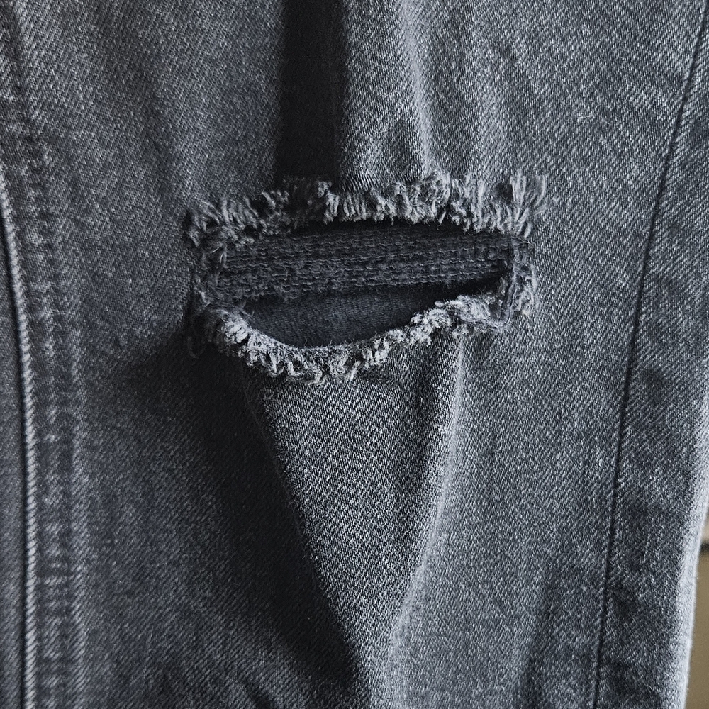 💙🩷Paige Sarah Slim Jeans Size 25   Destructed Distressed Black Wash💙 - Picture 9 of 10